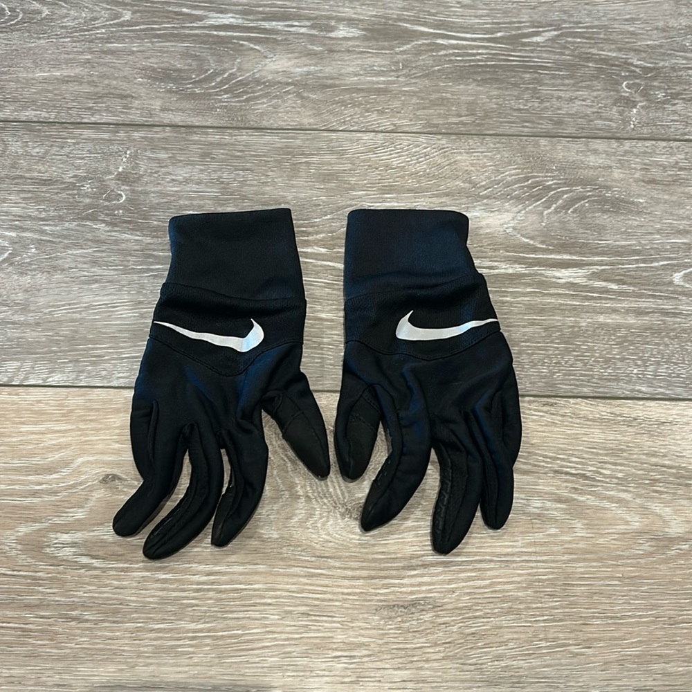 Nike running gloves size small